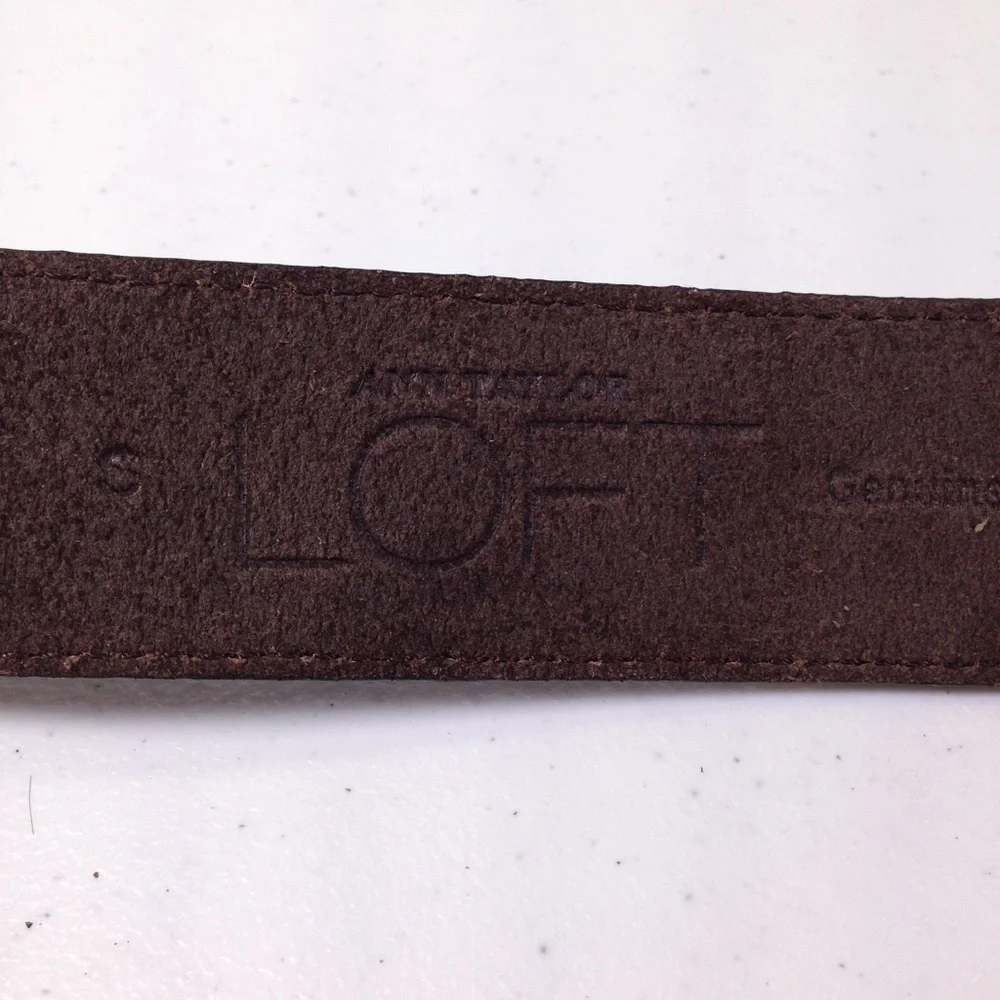 ANN TAYLOR LOFT LEATHER BELT SIZE SMALL